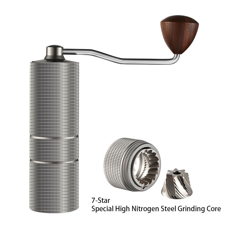 20g Manual Coffee Grinder Portable Coffee Machine Integrated Aluminum Body Wear-resistant 420 S/S Grinding Core Walnut Handle